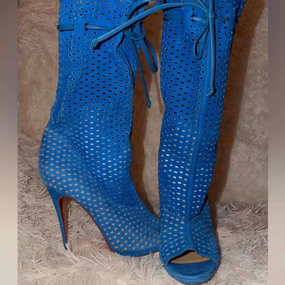 Christian Louboutin Blue Perforated Heels - Picture 4 of 4